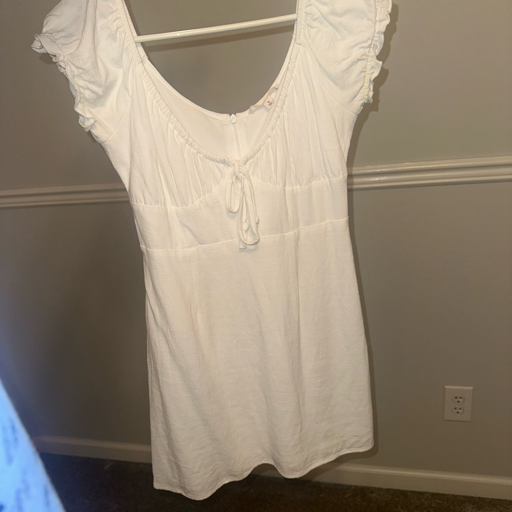 White Short Sleeve Dress